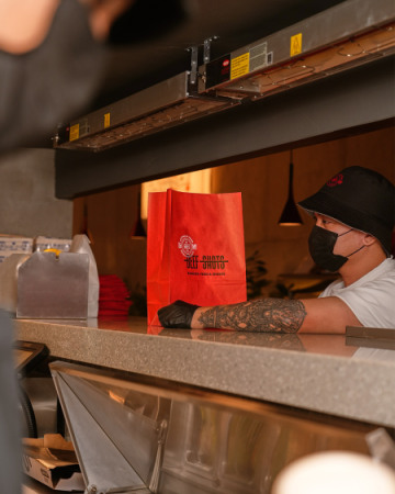 خدمة الاستلام من بيف شوتس الرياض